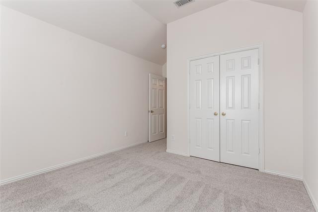 Building Photo - 915 Falcon Trail