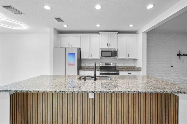 Building Photo - 438 Annabelle Way