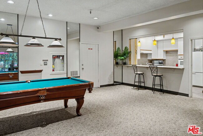 Building Photo - 2700 Cahuenga Blvd