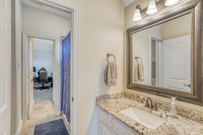 Building Photo - 6318 Sunstone Falls Ln