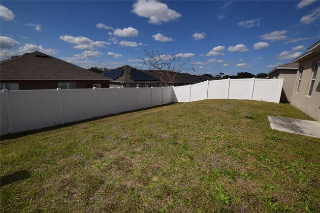 Building Photo - 946 Shady Tree Ln