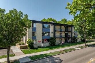 Building Photo - St. Clair Commons 1304