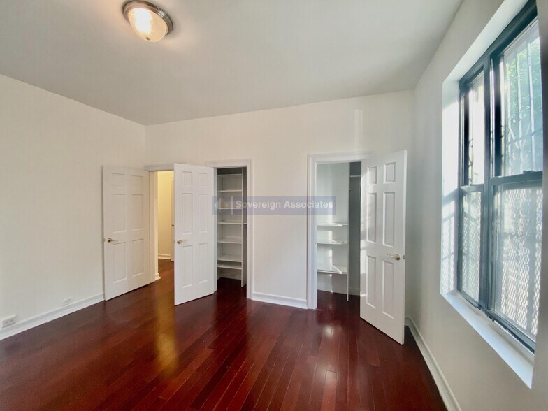 Building Photo - 250 Fort Washington Ave