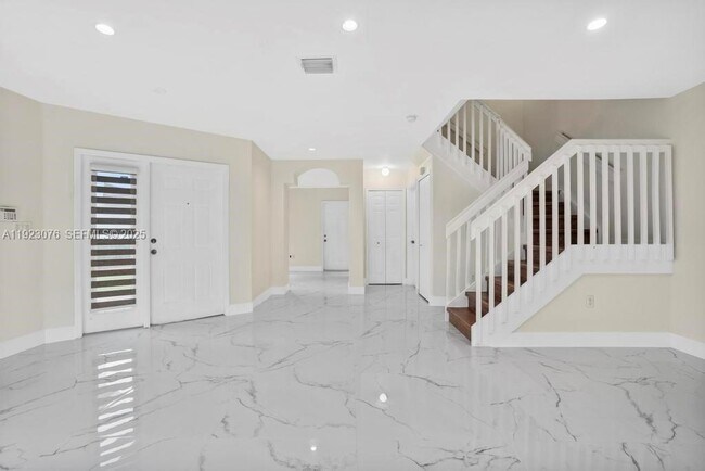 Building Photo - 11462 NW 48th Terrace