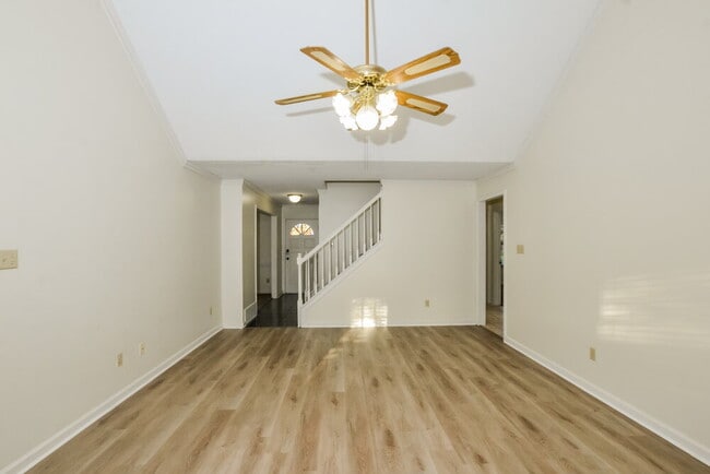 Building Photo - 953 Lycomedes Cove