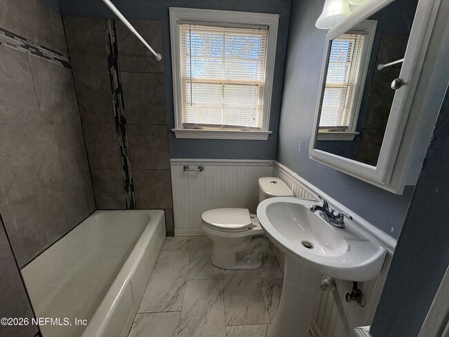 Building Photo - 2966 Remington St