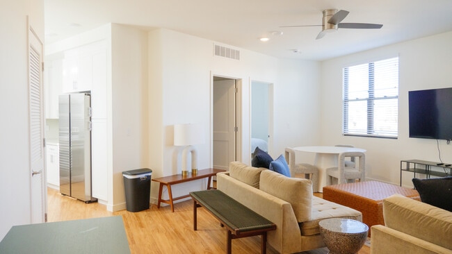 Ironwood furnished walk in - Culdesac Tempe