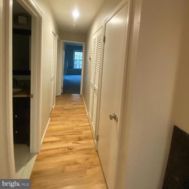 Building Photo - 11202 Beaver Trail Ct