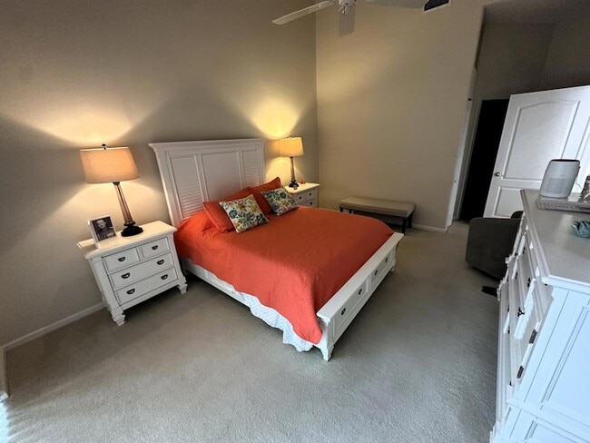 Building Photo - 77 Spyglass Way