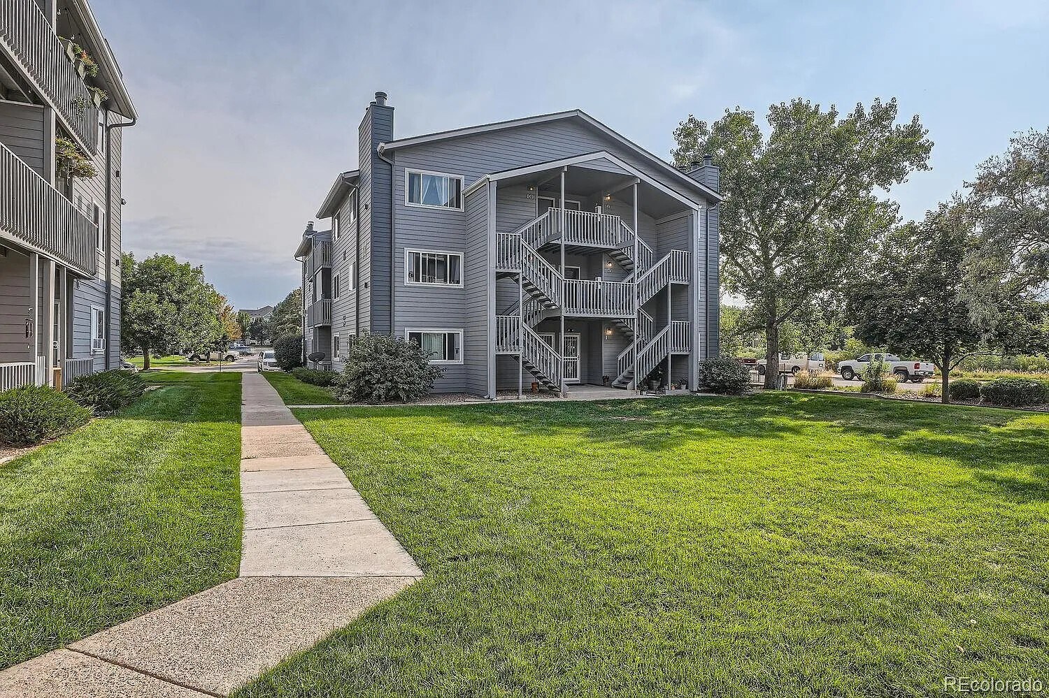 Building Photo - 8100 W Quincy Ave