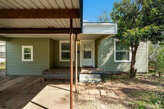 Building Photo - 2508 Fain St