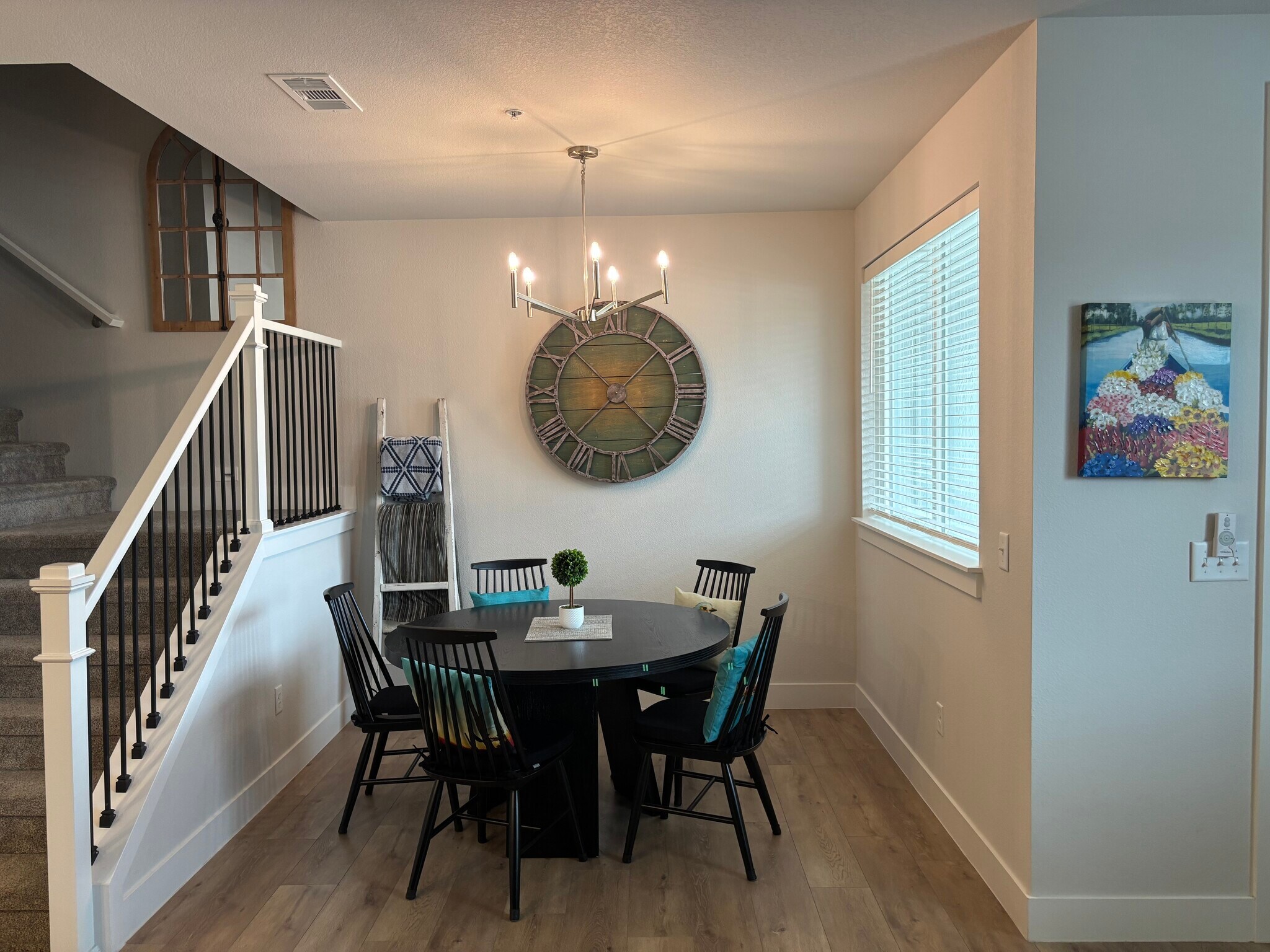 Building Photo - 4125 24th Street Rd