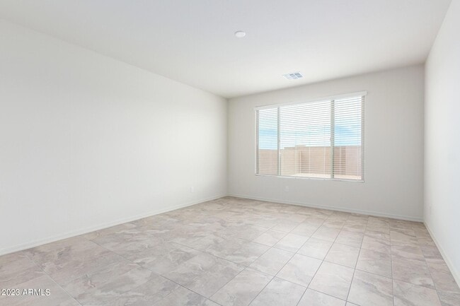 Building Photo - 8529 S 67th Dr