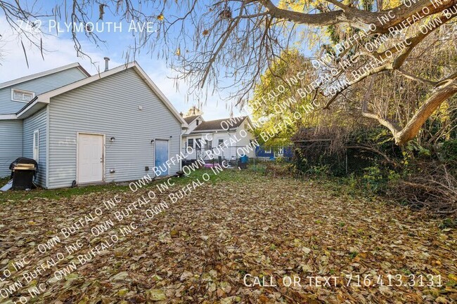 Building Photo - 742 Plymouth Ave