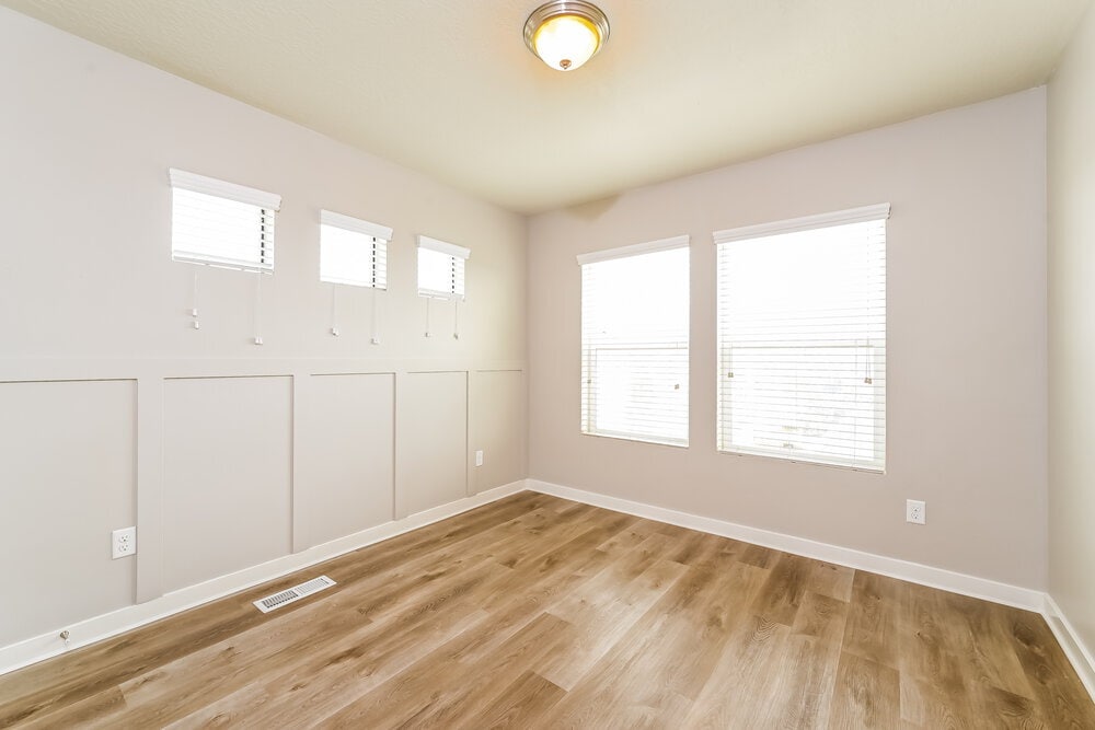 Building Photo - 13368 S Moorfield Dr