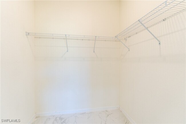 Building Photo - 3669 Crimson Ln