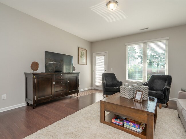Building Photo - 2620 Wolf Cub Ct