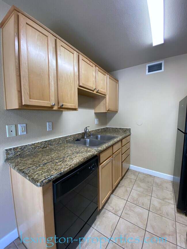 Building Photo - 5011 Bremner Way