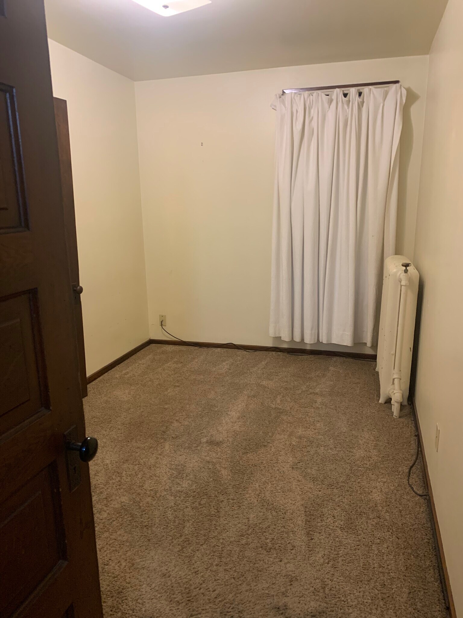 Building Photo - 431 Minnehaha Ave E