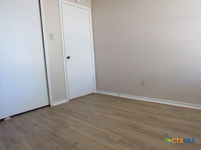 Building Photo - 1706 Wickfield Way