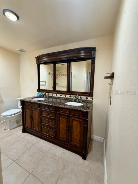 Building Photo - 5171 Lazy Oaks Dr