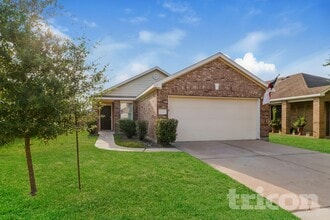 Building Photo - 20406 Clydesdale Ridge Dr