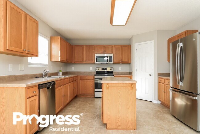 Building Photo - 168 Woodcreek Ln