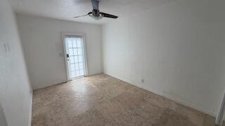 Building Photo - 1470 N Dixie Hwy