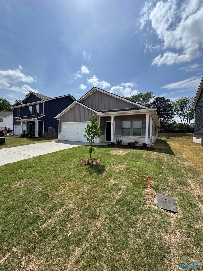 Building Photo - 22733 Dashwood Ln