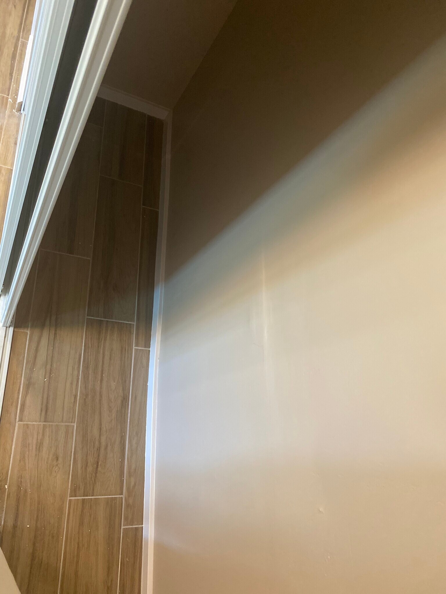 Closet - 32972 Rose Ave