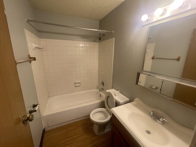Building Photo - 4204 Foreman Ln