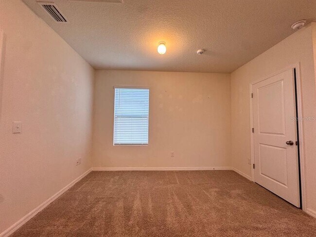 Building Photo - 8086 Pelican Reed Cir