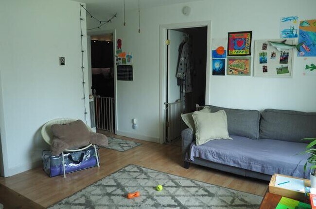 Building Photo - 14549 Archer Ave