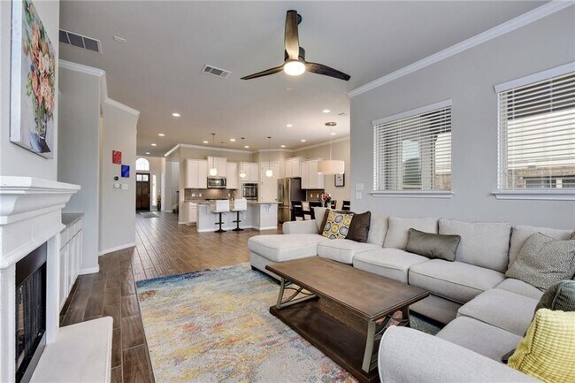 Building Photo - 3006 Rio Verde Dr