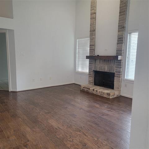 Building Photo - 14151 Montfort Dr