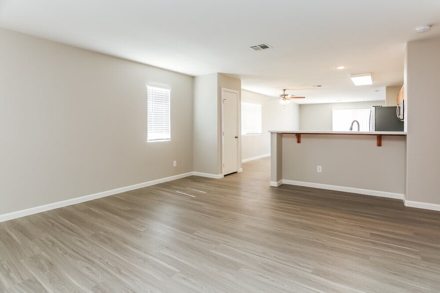 Building Photo - 7905 Odysseus Ave