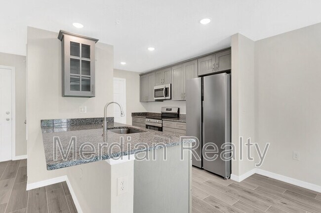 Building Photo - 2306 Fox Hollow Dr