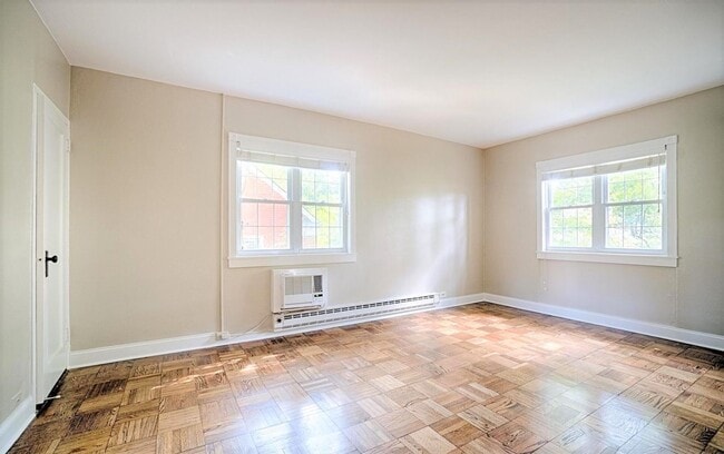Building Photo - Gorgeous End Unit Madison Model Nestled In...