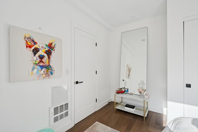 Building Photo - 919 Vallejo St