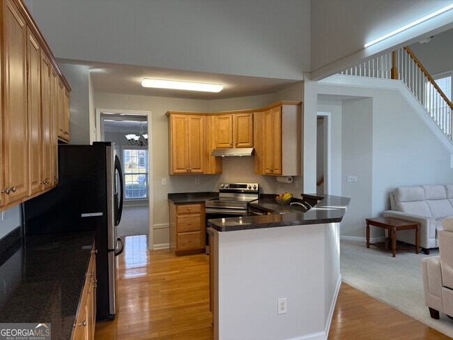 Building Photo - 380 Vine Mountain Way