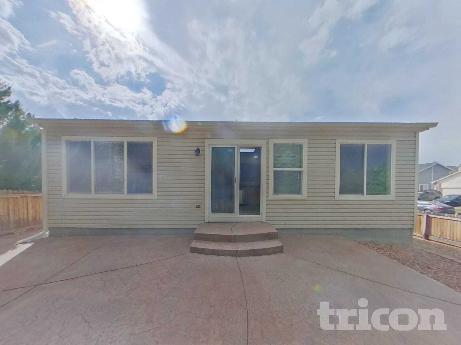 Building Photo - 8405 Sunbow Ct