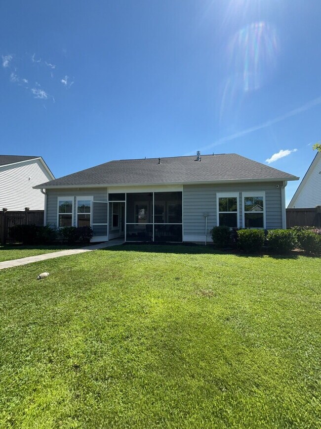 Building Photo - 116 Cotton Blossom Wy