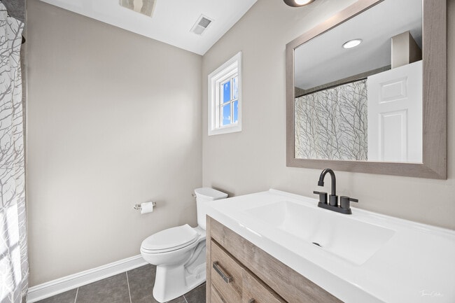 Building Photo - 4151 Royal Mews Cir