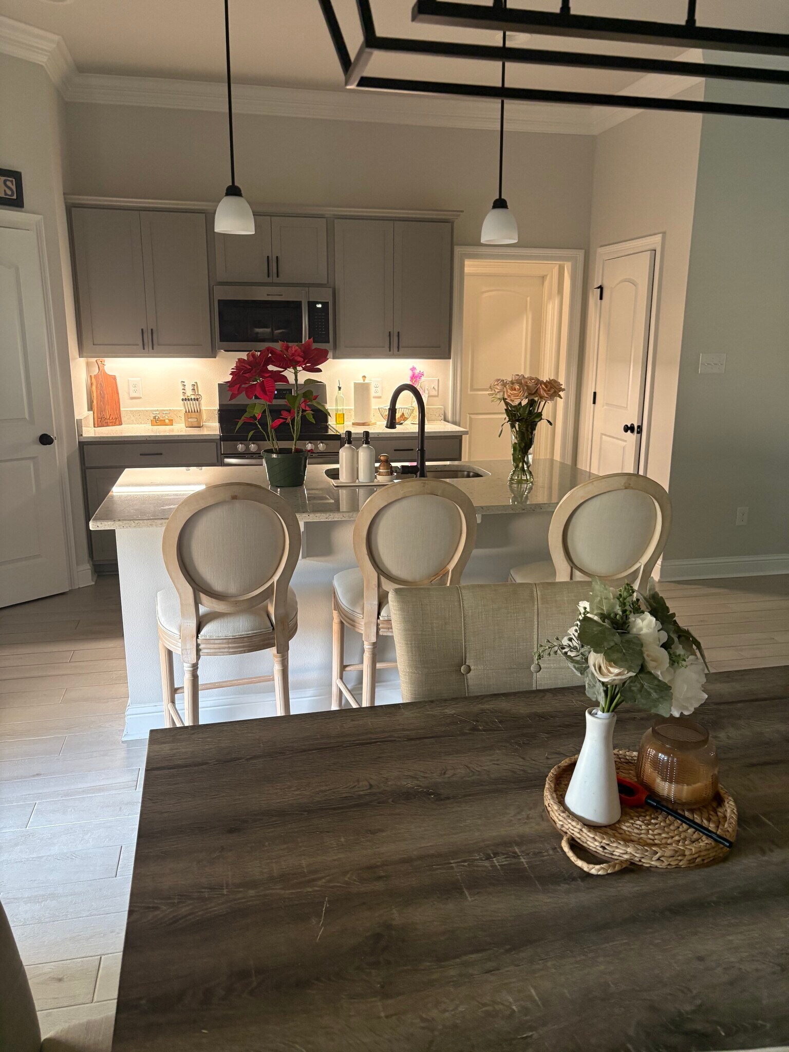 Building Photo - 9300 Asoka Ave