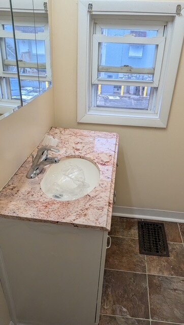 Building Photo - 312 S 8th St