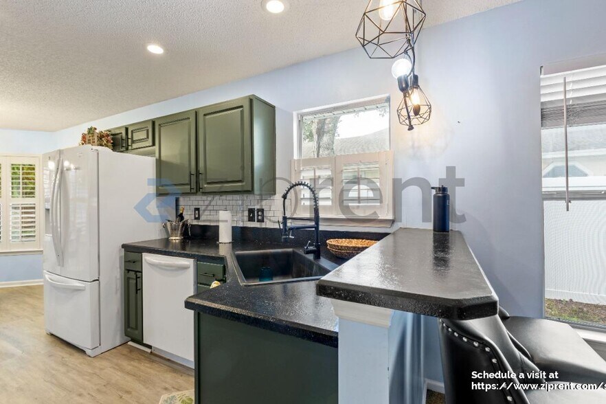 Building Photo - 10565 Indigo Hills Ln