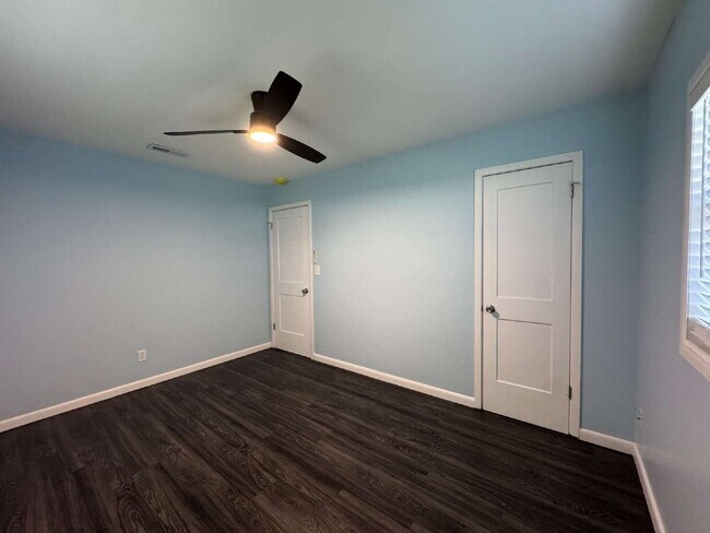 Building Photo - 1220 Tennessee Ave