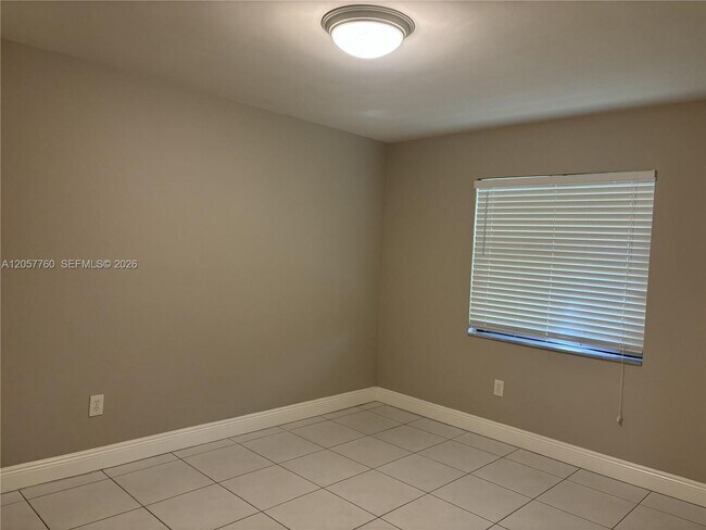 Building Photo - 7965 SW 86th St
