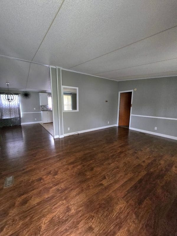 Building Photo - 3513 Sandpiper Rd