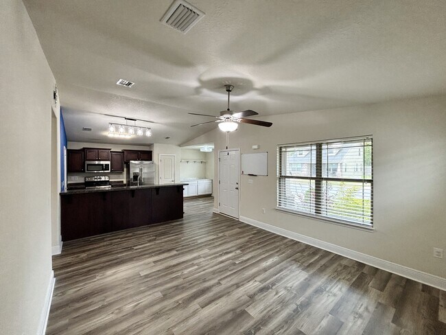 Building Photo - 5143 Carmell Ridge Cir